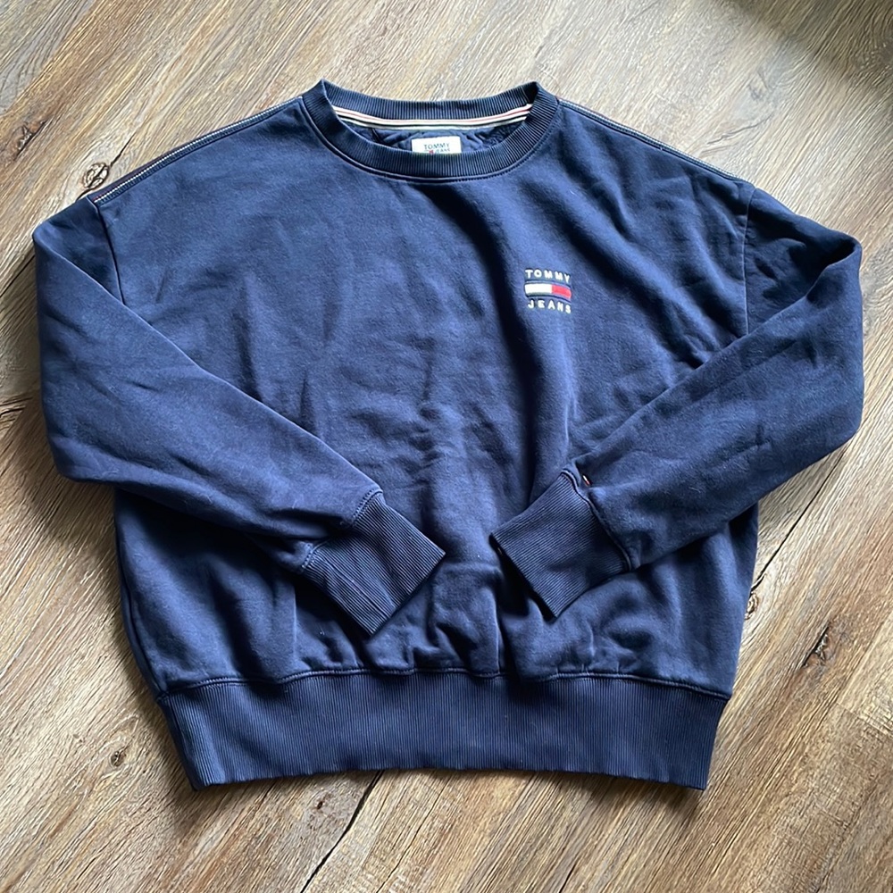 🧥 Vintage Tommy Jeans Sweatshirt